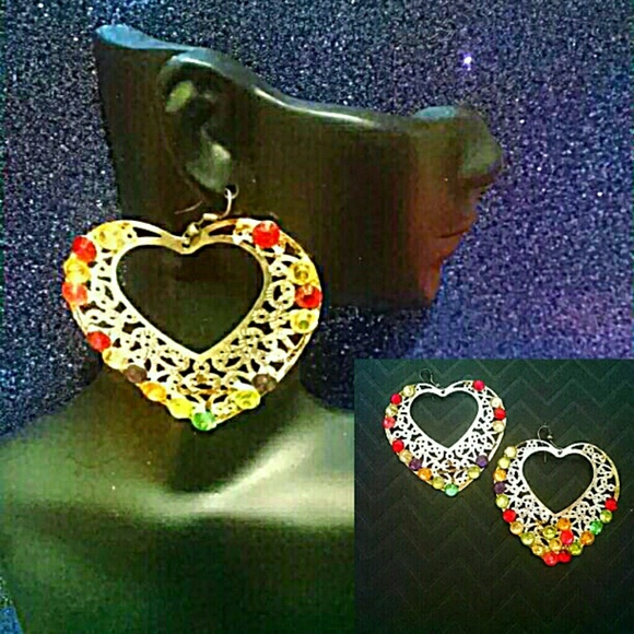 3 Funky Pairs ofFashion Earrings! - Picture 3 of 4